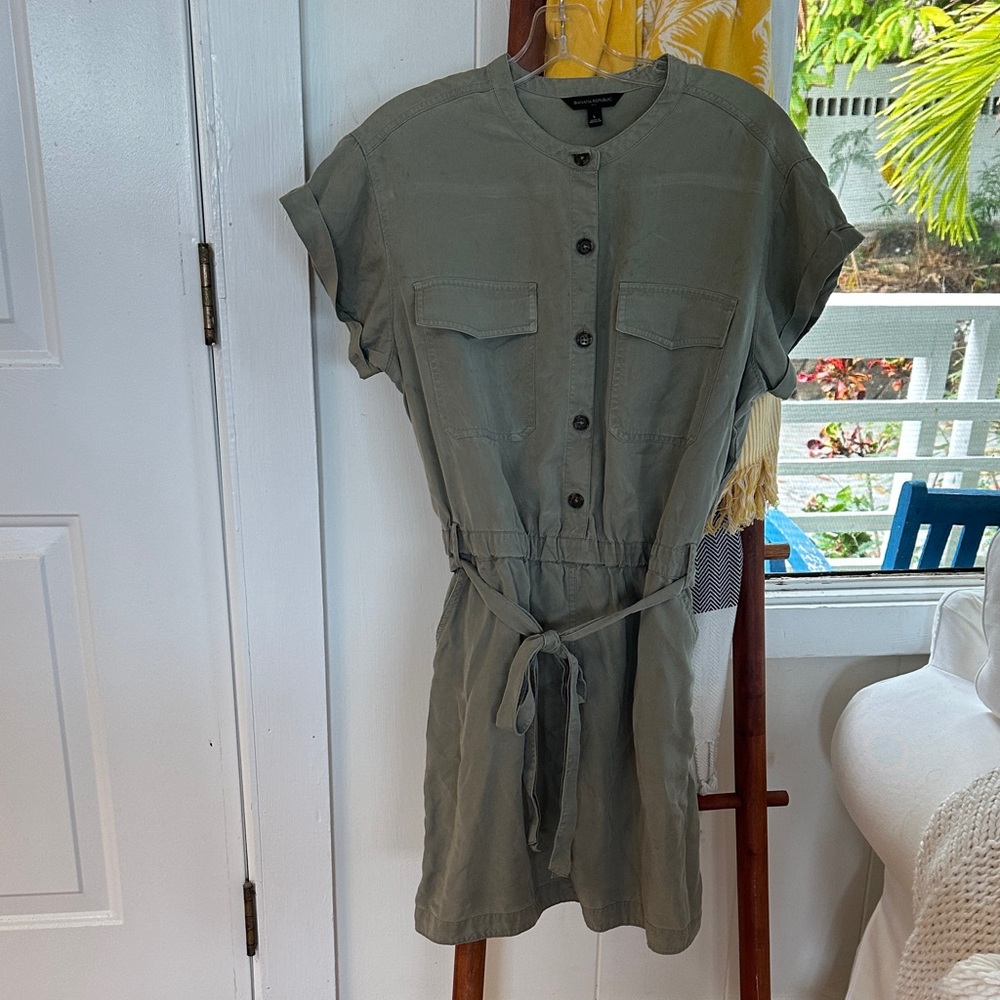 Banana Republic Green Shirt Dress